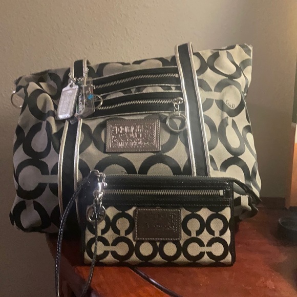Coach Signature Satchel and Wristlet Set - Picture 1 of 13